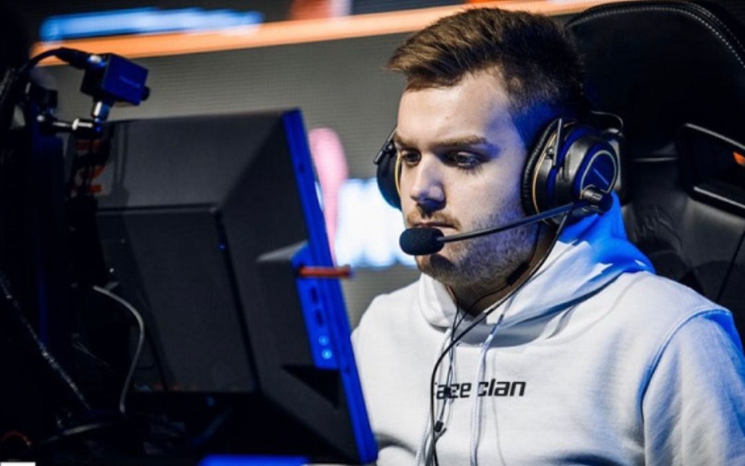 SN战队获得NEST2025《英雄联盟》冠军